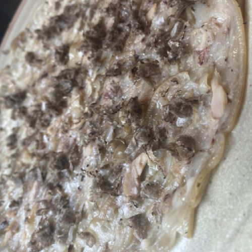 CARPACCIO DE PEUS DE PORC AMB TÒFONA