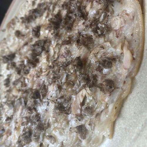 CARPACCIO DE PEUS DE PORC AMB TÒFONA